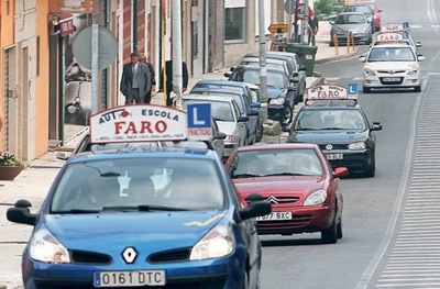 Fiesta provincial de autoescuelas de Pontevedra con la crisis como protagonista